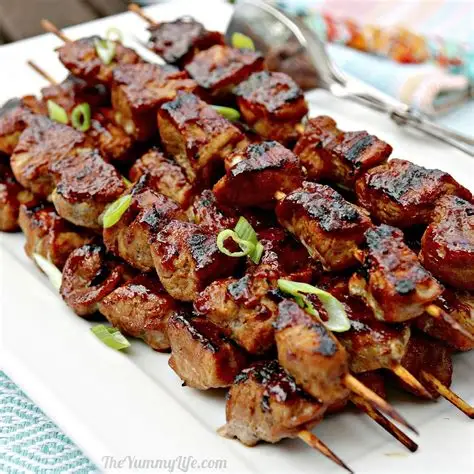 Skewers & Grilled Pork Sausage